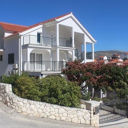 Apartment Udovicic Trogir Buitenkant foto